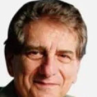 الدكتور فيكتور غوميل، قيرغيزستان