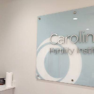 Carolinas Fertility Institute - كاري، الولايات المتحدة