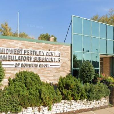 Midwest Fertility Center - داونرز غروف، الولايات المتحدة