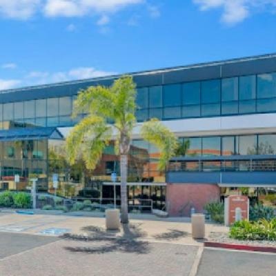 Shady Grove Fertility في سولانا بيتش، الولايات المتحدة