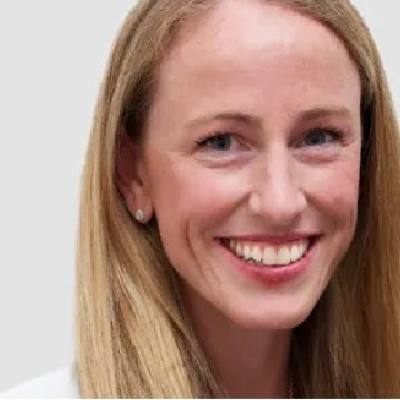 د. MOLLY QUINN، الولايات المتحدة