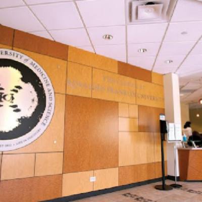 عيادات جامعة روزاليند فرانكلين الصحية، الولايات المتحدة
