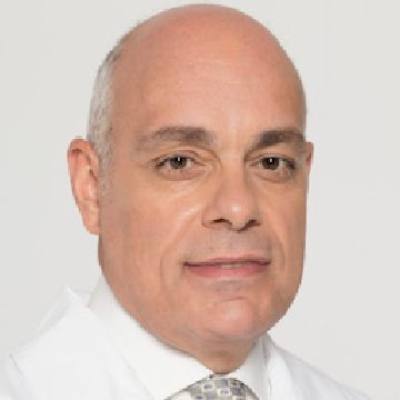 الدكتور كارانتزيس باناغيوتيس، اليونان